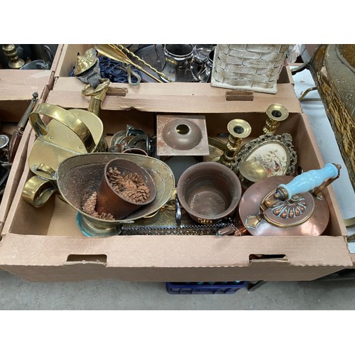 531 - 5 boxes of brass, copper, pewter, silver etc, incl kettle, firescreens, tea set, lamp etc