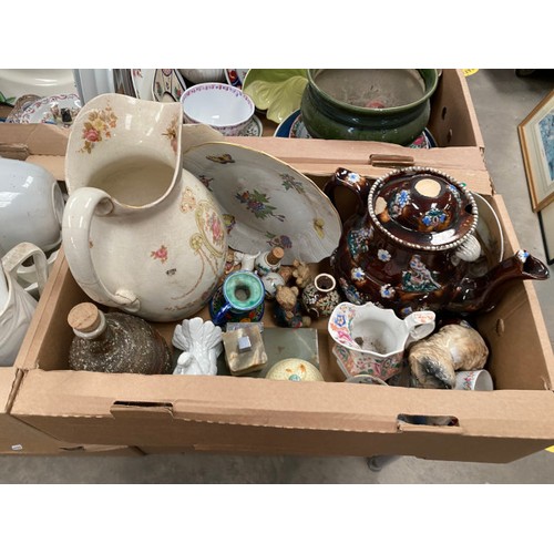 536 - 8 boxes of assorted collectables incl. Mason's Ironstone, Spode display plates, oriental ware, Carlt... 