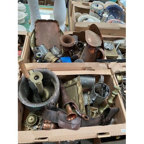 519 - 6 boxes of metalware incl brass, copper and pewter to include candle holders, pitchers, platters, ta... 