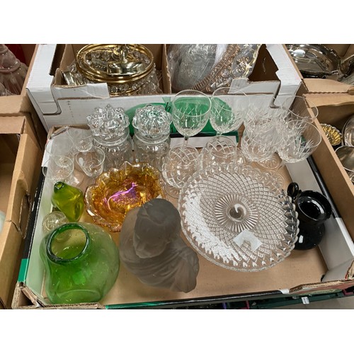 520 - 10 boxes of assorted glassware incl. cut glass, art glass, decanters, vases, ceiling lights, fruit b... 