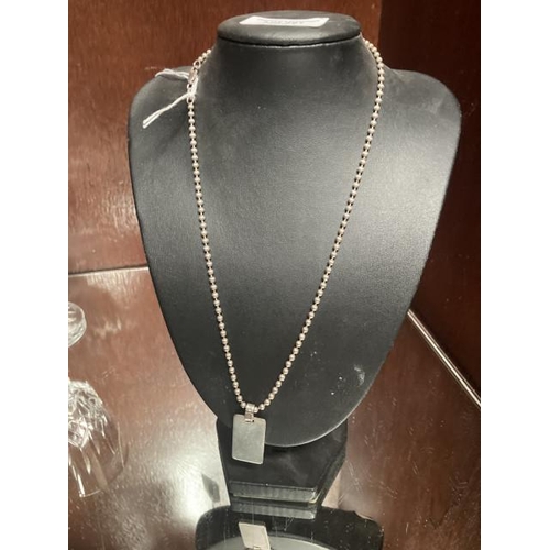 391 - 925 silver gents dog tag necklace