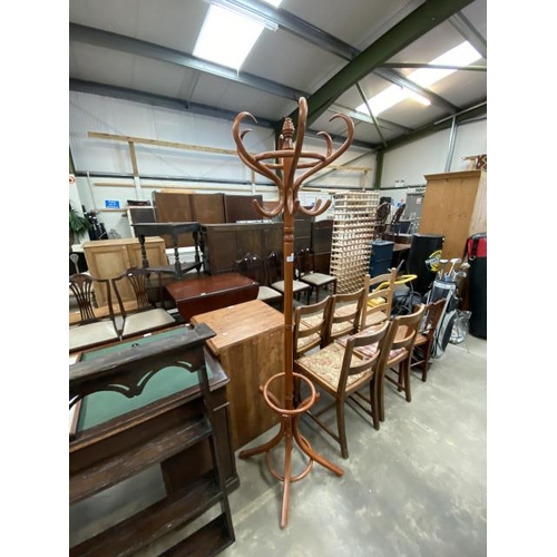 77 - Bentwood hat stand 187H