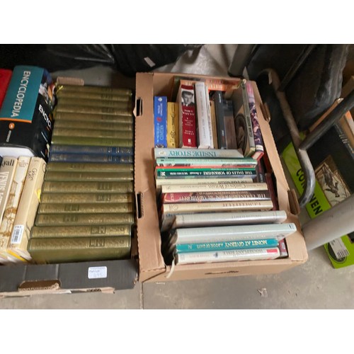 495 - 10 good boxes of books including Frederick Forsyth, Danielle Steel, Bill Bryson, Daphne Du Maurier e... 