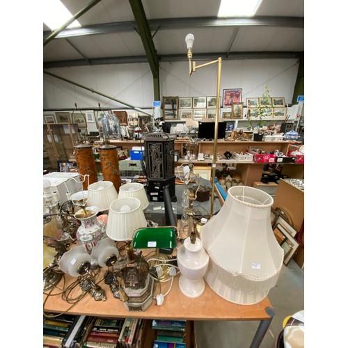 491 - Large assortment of table lamps, shades, glass shades etc