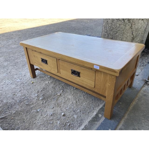 497 - Good quality oak coffee table with 2 drawers 45H 110W 60D