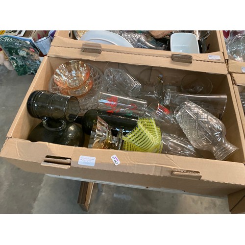 417 - 6 boxes containing vintage glassware, handkerchief vases, cut glass, pressed, Carnival, bottles etc.
