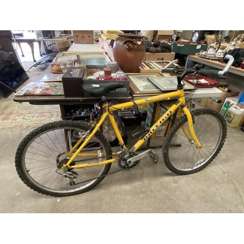 Raleigh avalanche mountain discount bike