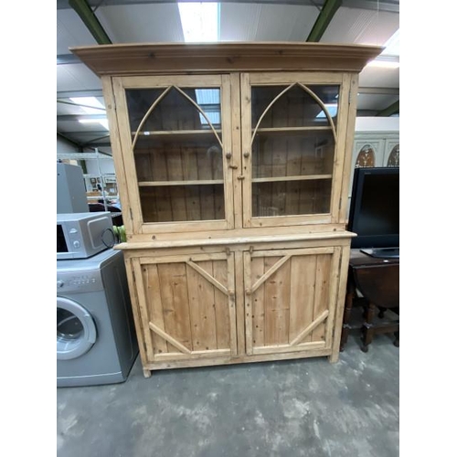 146 - Rustic pine dresser 189H 140W 33D