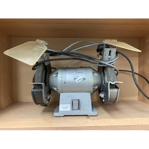 225 - Wickes bench grinder sku500390 230V