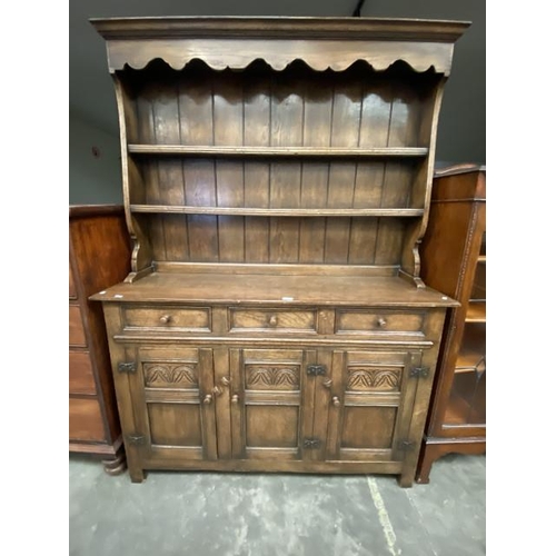 85 - Carved oak dresser 190H 138W 43D