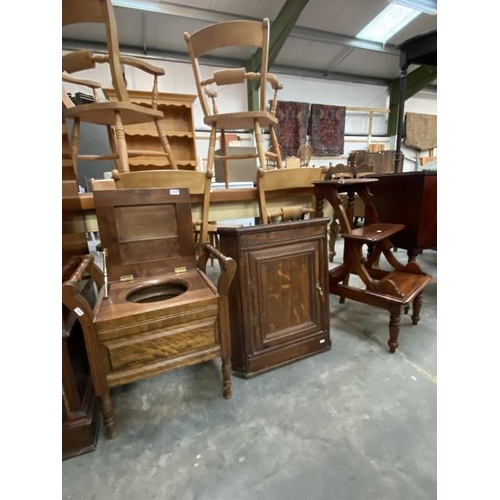 112 - Oak corner cupboard (66H 37W 33D), Mahogany library steps (82 H 45w 30D) & a travelling commode (56H... 