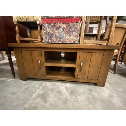 115 - Oak 2 door media cabinet 50H 120W 44D