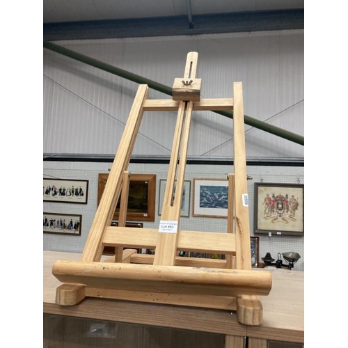 453 - Folding artists easel