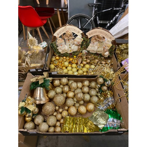 521 - 5 boxes of gold themed Christmas decorations including tinsel, baubles, wreaths etc