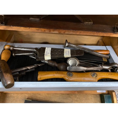 447 - Cabinet makers tool box & tools