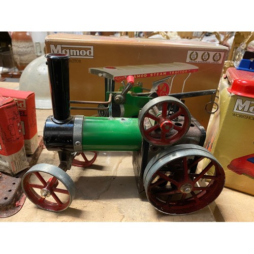 469 - Collection of Mamod inc. Workshop WS1 (boxed), steam tractor (boxed), 2 steam engines (unboxed) & st... 