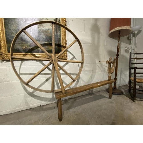 102 - Reproduction oak spinning wheel 131H 170W (wheel 94cm diameter)