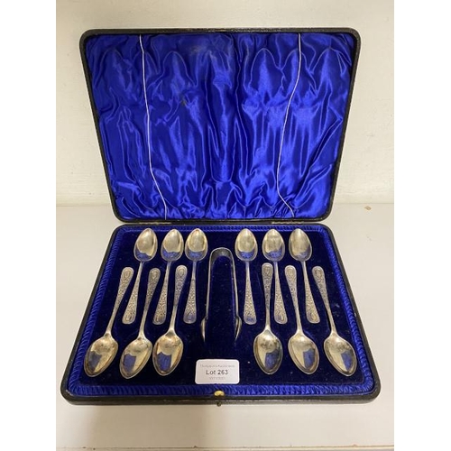 263 - 12 Sheffield 1901 Cooper Brothers & Sons Ltd silver teaspoons and a pair of sugar tongs (245g)