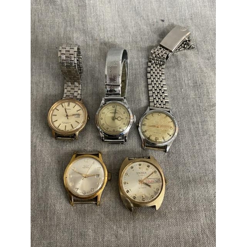 302 - 3 gent’s watches with straps - Newmark, Helvetia, Timex and 2 without straps - Astral and Sekonda 25... 