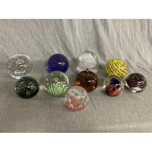 335 - 10 art glass paperweights