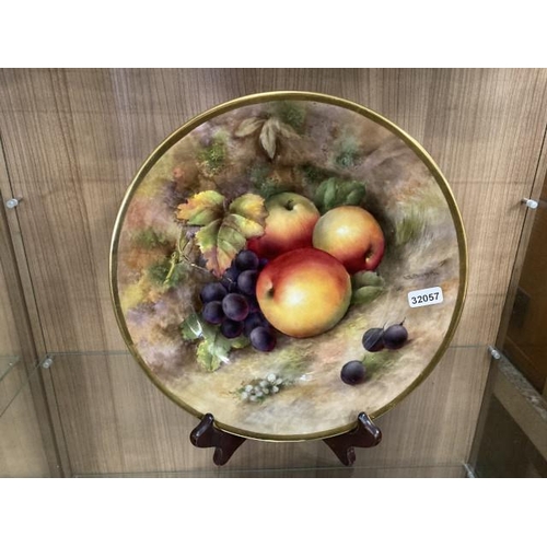 409 - Fine bone china cabinet plate by FR Budd 27cm diameter