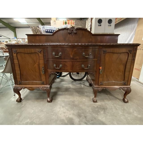 90 - Victorian mahogany sideboard with ball and claw feet and 1 key 125H 183W 60D