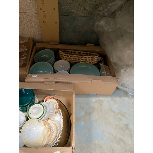 451 - Boxes of planters, glassware, oriental ware, kitchenalia, table wares etc.