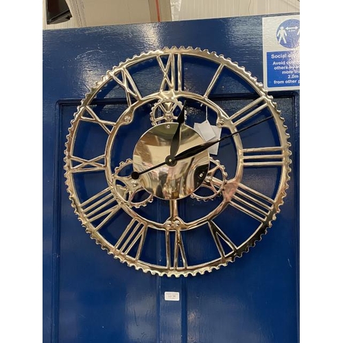 190 - Chrome metal wall clock 60cm diameter (new)