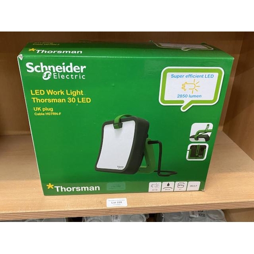 228 - Schneider Electric LED work light, Thorsman 30 LED 30W (new)