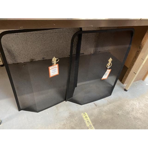 424 - 2 Inglenook fire guards (new)