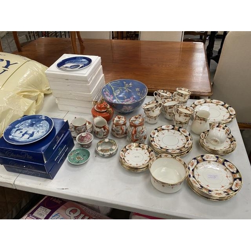 452 - 38 pieces C&E Victoria tea wares, Oriental wares, 8 Royal Copenhagen Christmas plates etc