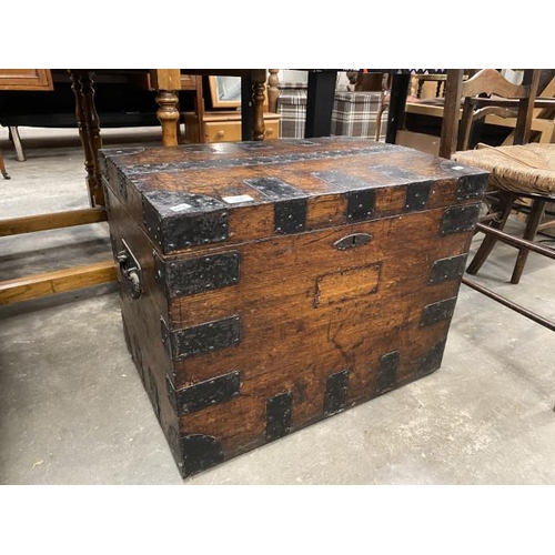 81 - 19th century oak chest 46H, 60W, 42D