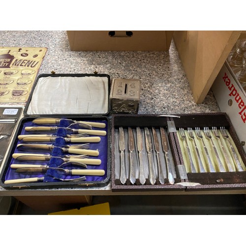 371 - 5 boxes of glassware, part tea sets, cased cutlery etc.