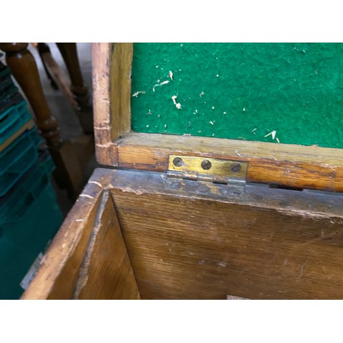 81 - 19th century oak chest 46H, 60W, 42D