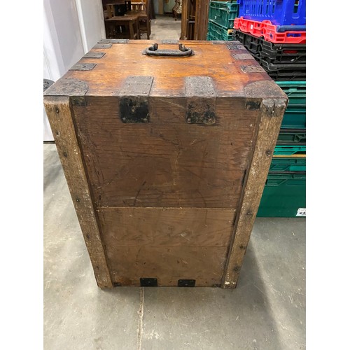 81 - 19th century oak chest 46H, 60W, 42D