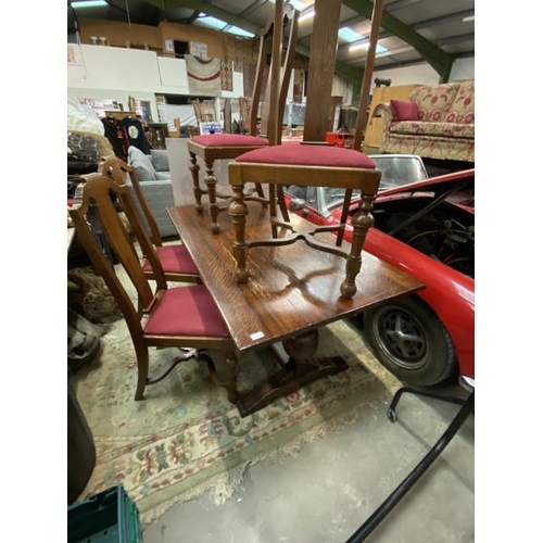 179 - Edwardian oak refectory table 74H 153W 83D and 4 chairs