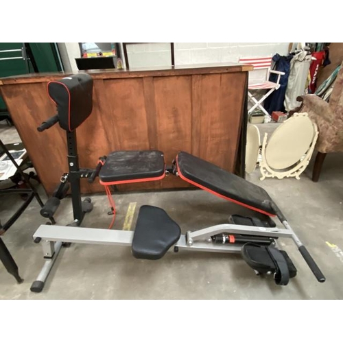 32 - HOMCOM rowing machine and a weights bench (no weights)