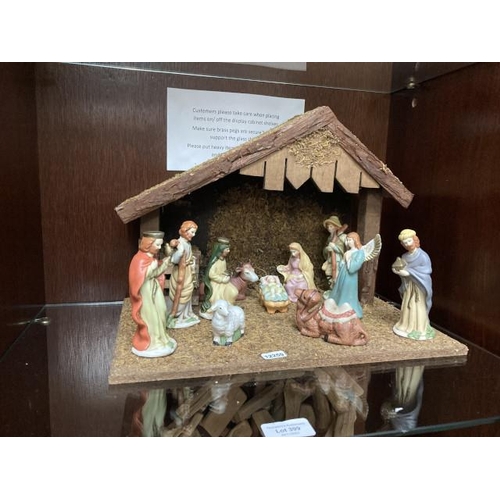 399 - Vintage Christmas nativity scene