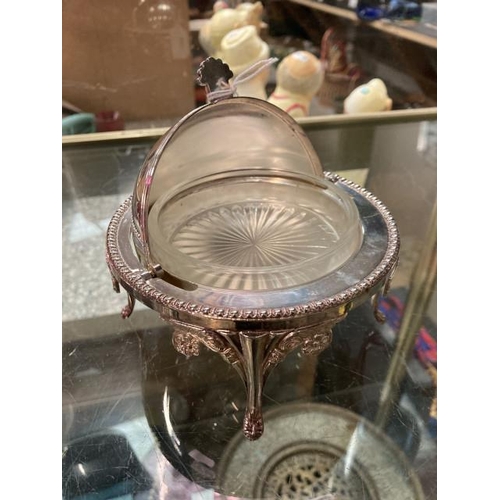 418 - Revolving silver plated butter/ caviar dish