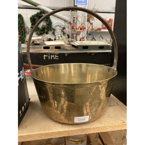 431 - Brass jam pan 26.5cm Diam