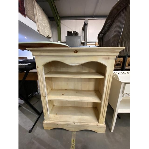 81 - Painted pine bookcase 107H 89W 33D