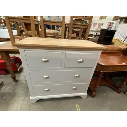 112 - TCH Furniture Coelo oak painted chest of drawers 88H 99W 44D