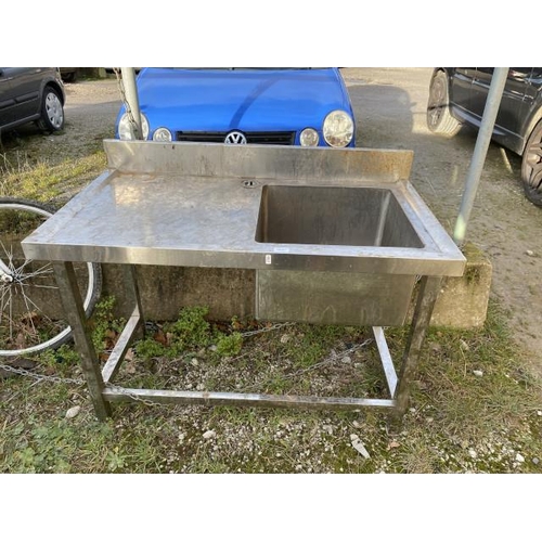 177 - Stainless steel industrial sink 85H 109w 60D