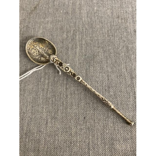 270 - Solid silver Chester Anointing spoon 11.5g (maker worn)