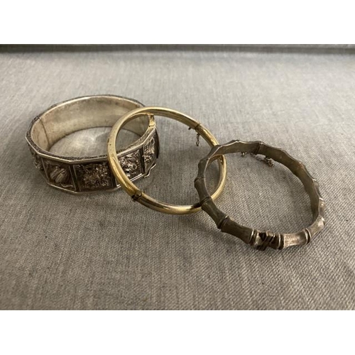 291 - 3 bangles; Amerikaner,R P H Jewellery Co Ltd Birmingham silver, etc.