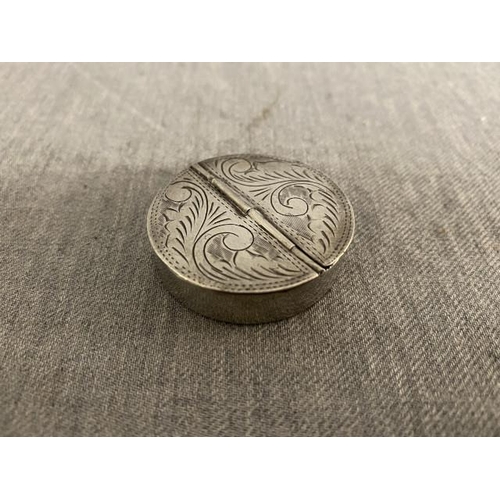 302 - 925 silver double sided pill box