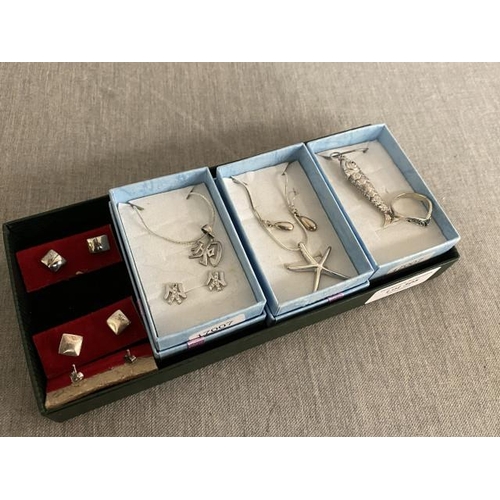 305 - Collection of silver jewellery inc. 3 silver necklaces, 5 pairs of earrings & ring (size P)