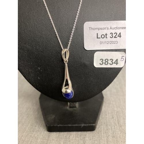 324 - Silver & lapis lazuli pendant on silver chain