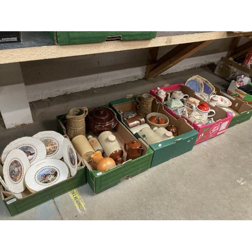 424 - 2 boxes of stoneware pottery, 2 boxes of novelty teapots, 11 Coalport Christmas plates etc.