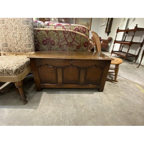 66 - Antique oak panelled coffer with one key 52H 107W 45D